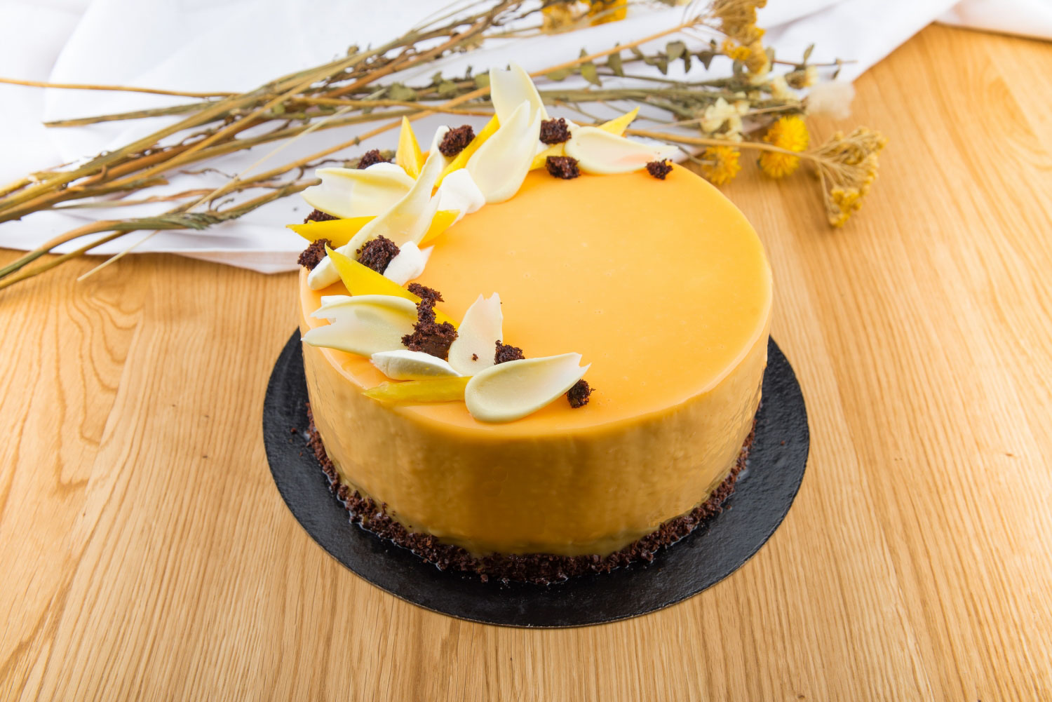 Tort cu mango și fructul pasiunii
